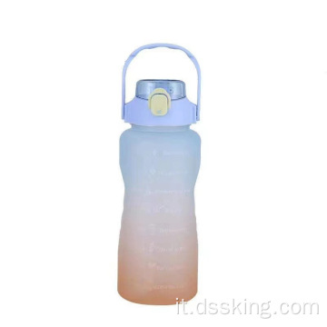 Bottiglia d&#39;acqua in plastica smerigliata da 2000 ml con graduale cambio di bottiglia portatile palestra sportiva bottiglia d&#39;acqua da 2 litri